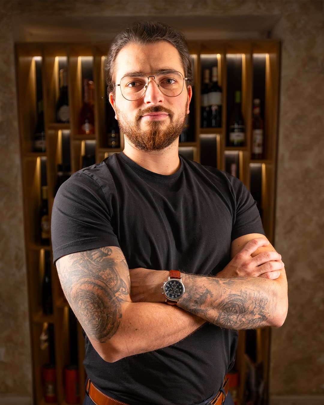 Jan Hegedüš in the restaurant